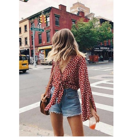 Faithful the Brand Danica Red Floral Wrap Top, size Large - Picture 3 of 11